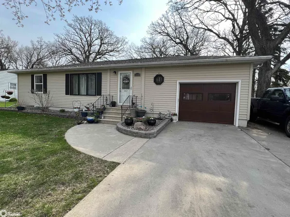 1310 Oak Blvd, Humboldt, IA 50548