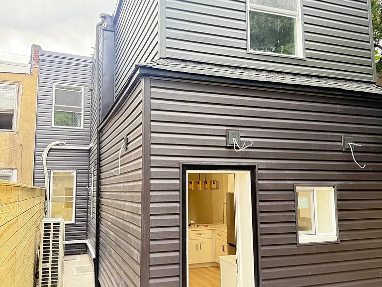 1613 N Bailey St — Photo 28