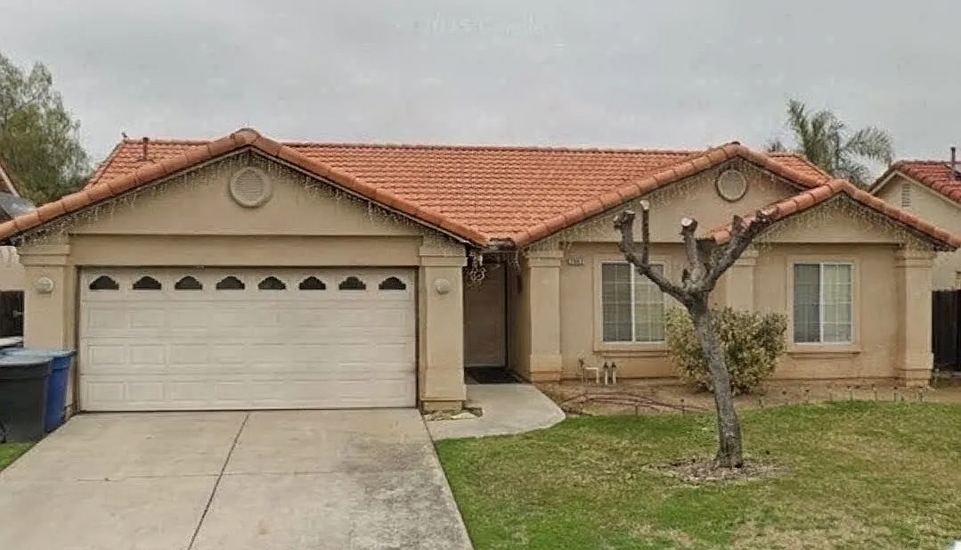 3 bed, 1419 sqft, $2,500 — Photo 1