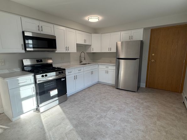 8412 W Gregory St APT 3N