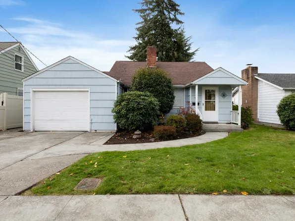 314 18th St NW, Puyallup, WA 98371
