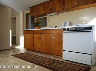 403 S 3rd St, Selah, WA 98942