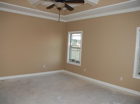 4th image of 210 Brookwood Dr