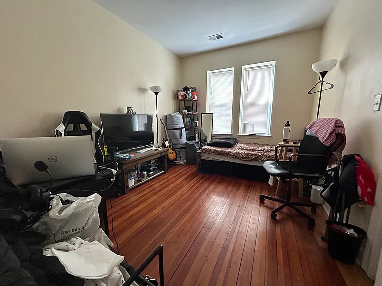 191 Boylston St #1A — Photo 8