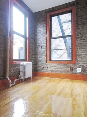 Rented by City Connections Realty | media 5