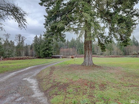 2nd image of 10526 302nd Way NE