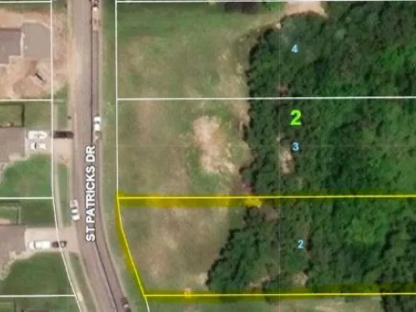 1206 Saint Patricks Dr, Chapman, KS 67431