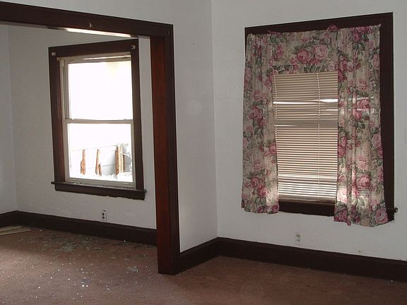 4th image of 6515 Philetus Ave