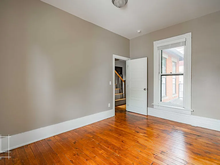216 W. Hubbard Ave — Photo 21