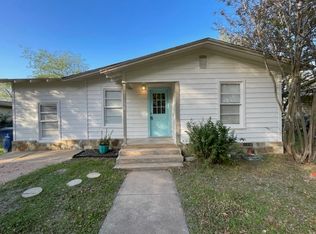 1439 Avenue A, Graham, TX 76450