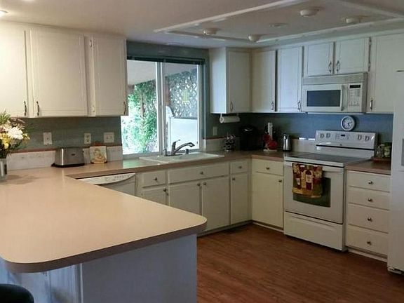 3rd image of 4835 W Robin Ct