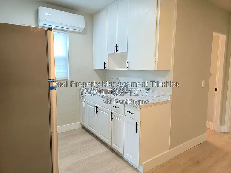 1311 W Shoshone St #A — Photo 2