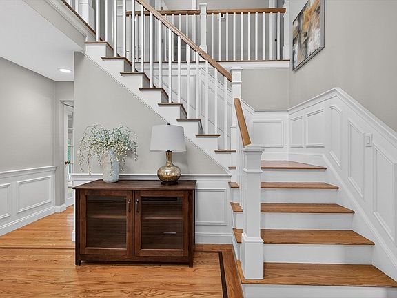 3rd image of 3 Seten Cir