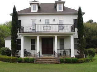 1 Thornridge Ct, Moultrie, GA 31788