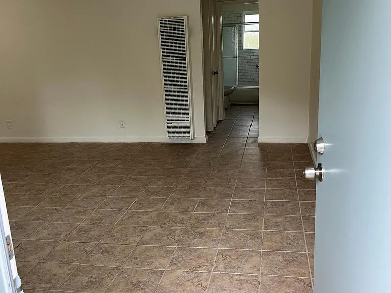 150 S Idaho St — Photo 6