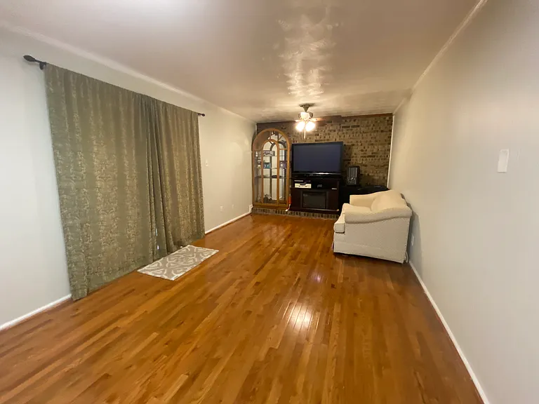 10917 Granada Rd — Photo 11
