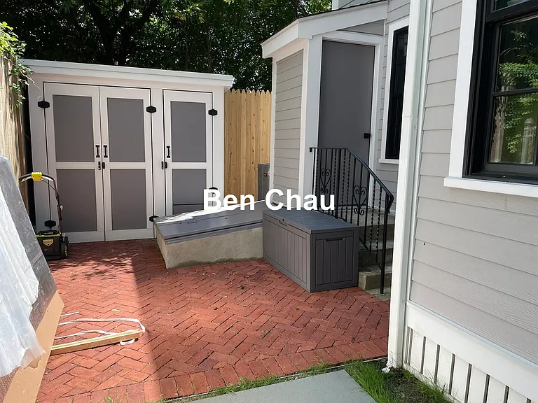 208 Windsor St — Photo 21