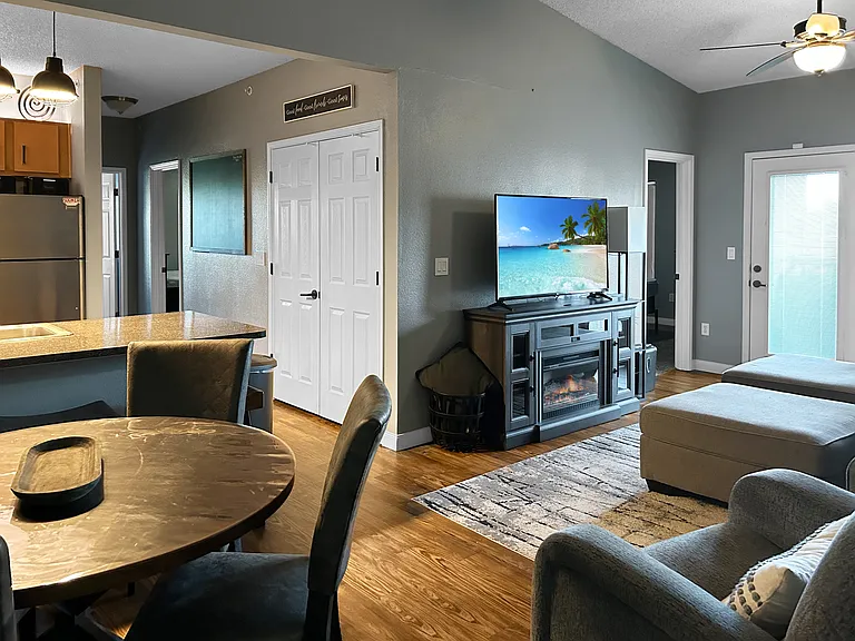 2200 Classen Blvd #1 — Photo 35