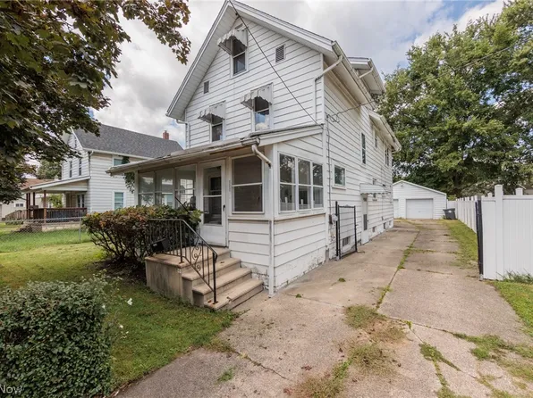 1211 California Ave, Akron, OH 44314