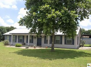 2161 Manor Dr, Seguin, TX 78155