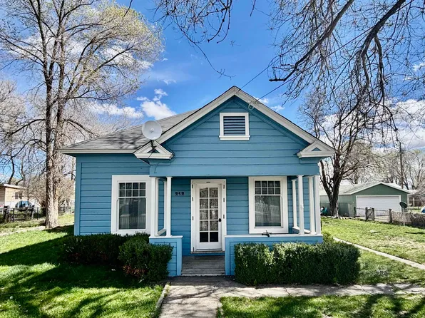 212 N East St, Alturas, CA 96101