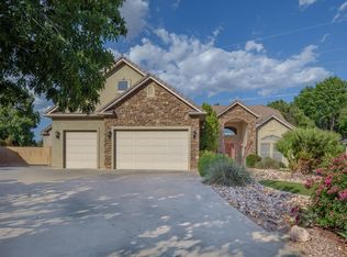 2213 S Colina Vista Dr, Washington, UT 84780