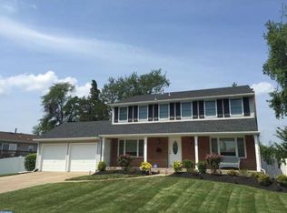 30 Bryant Rd, Turnersville, NJ 08012