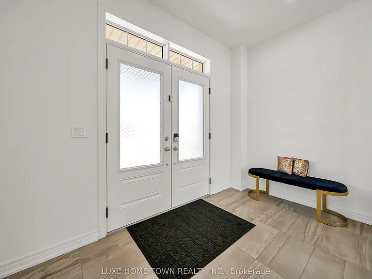 19 Findlay Way — Photo 7