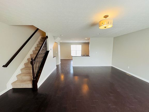 4th image of 2414 Harrigan Way
