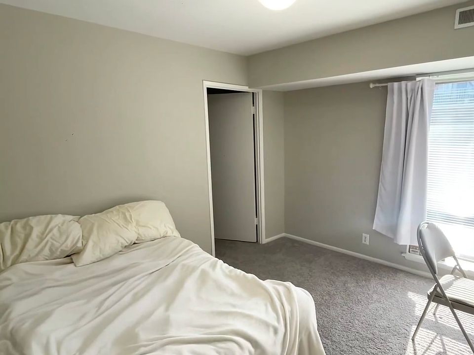 1st image of 3716 N Rosser St APT 204