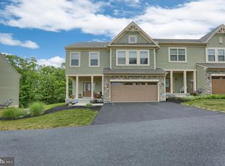 2178 Versailles Dr, Harrisburg, PA 17112