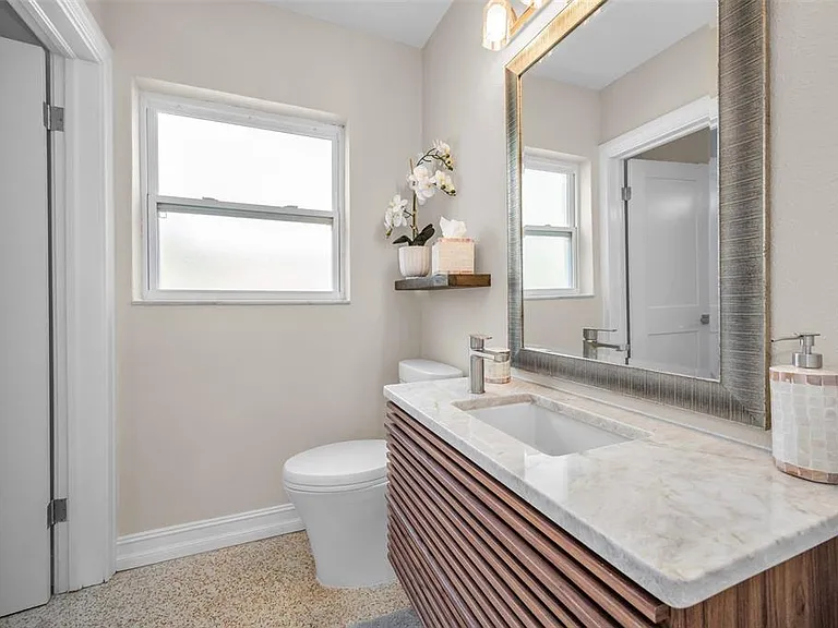 52 N Pine Cir — Photo 38