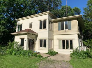 841 S Julian St, Naperville, IL 60540