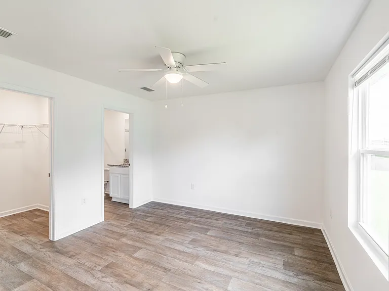 1133 Sweet Laurel St — Photo 6