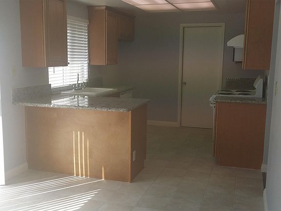 2nd image of 2392 Brookhill Dr