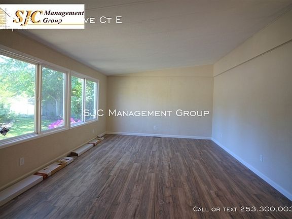 5th image of 16208 118th Avenue Ct E