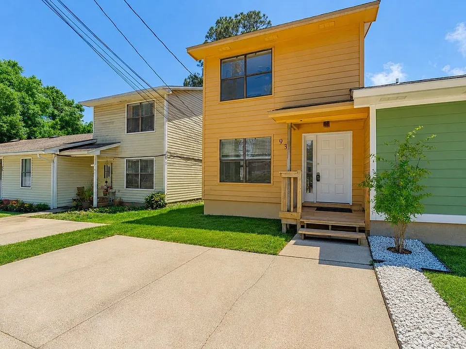 93 Harris Rd NE