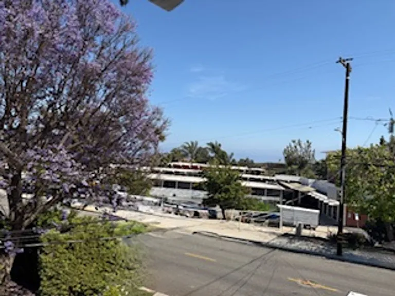 241 S La Alameda Ave — Photo 9