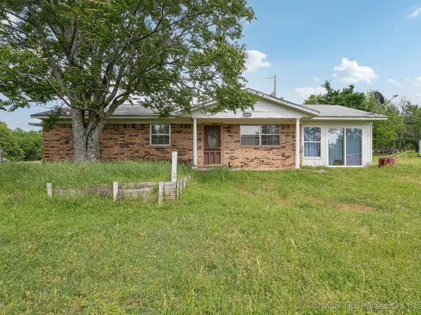 25684 S 110th St E, Porum, OK 74455