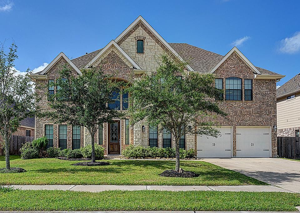 1st image of 5019 Crystal Bluff Ct