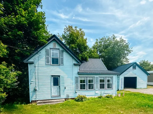44 Mill Street, Corinna, ME 04928