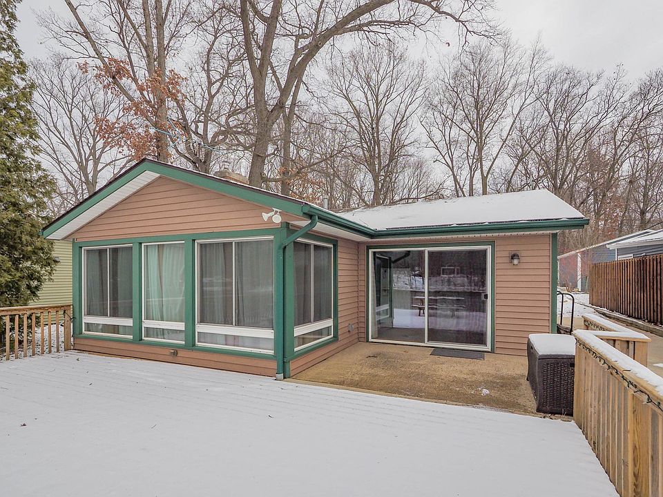 1st image of 2624 Seymour Dr