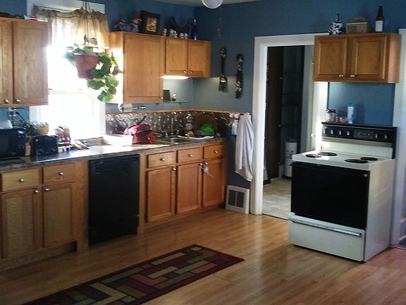 5th image of 1610 Maryland Ave