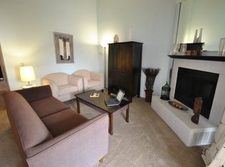 387 Village Green Blvd APT 105, Ann Arbor, MI 48105