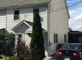17 Maple St, Ellsworth Boro, PA 15331