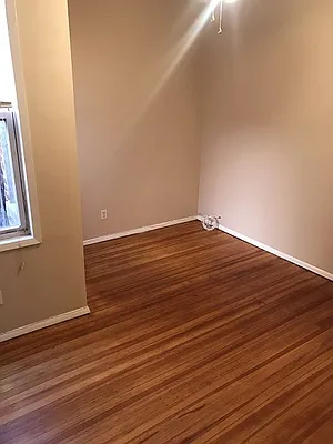 Rented by Voro, LLC | media 26