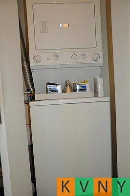 Rented by KVNY Soho | media 27