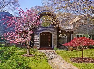 615 Springs Fireplace Rd, East Hampton, NY 11937
