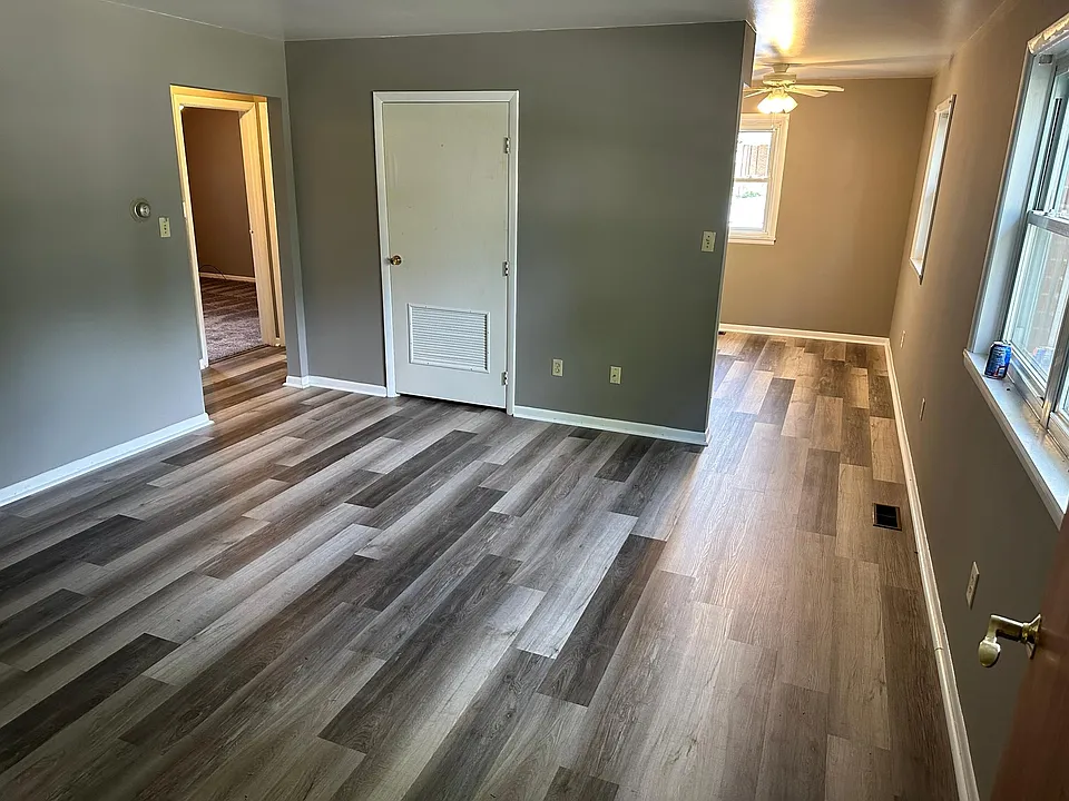 105 Jefferson St #104