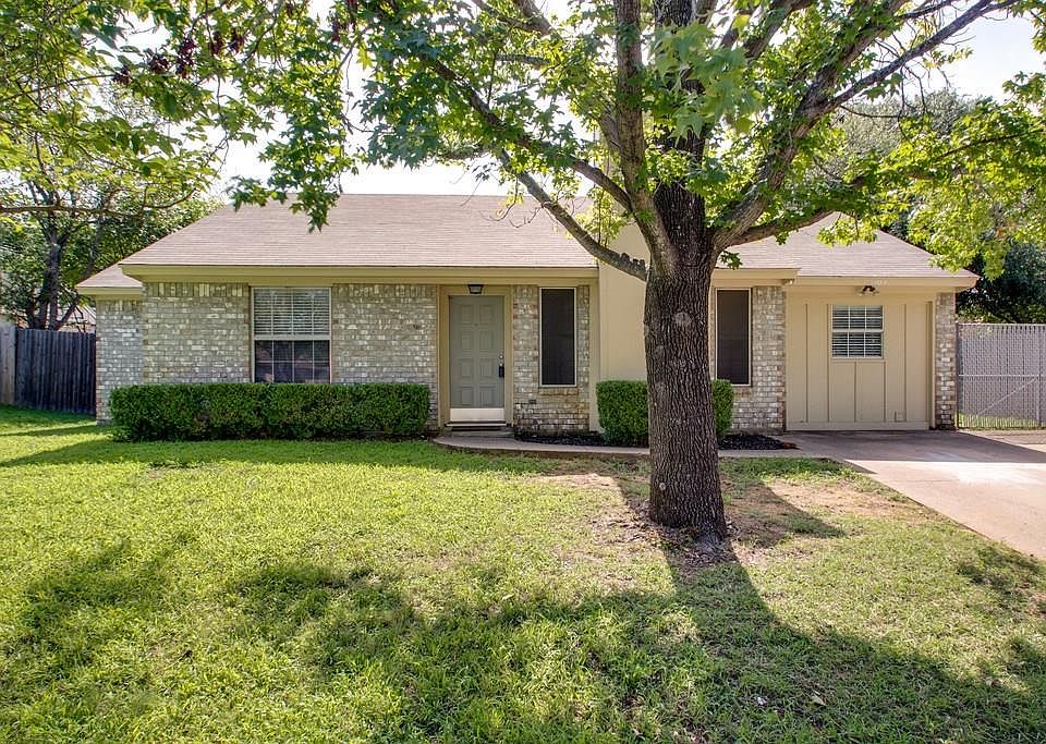 1st image of 5809 Willow Crest Dr
